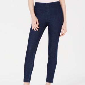 Pull-on jeggings